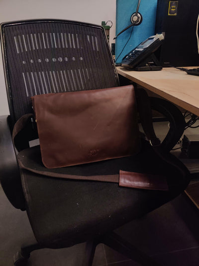 Jild Classic Satchel Vintage Leather Messenger Bag (Vintage Brown)